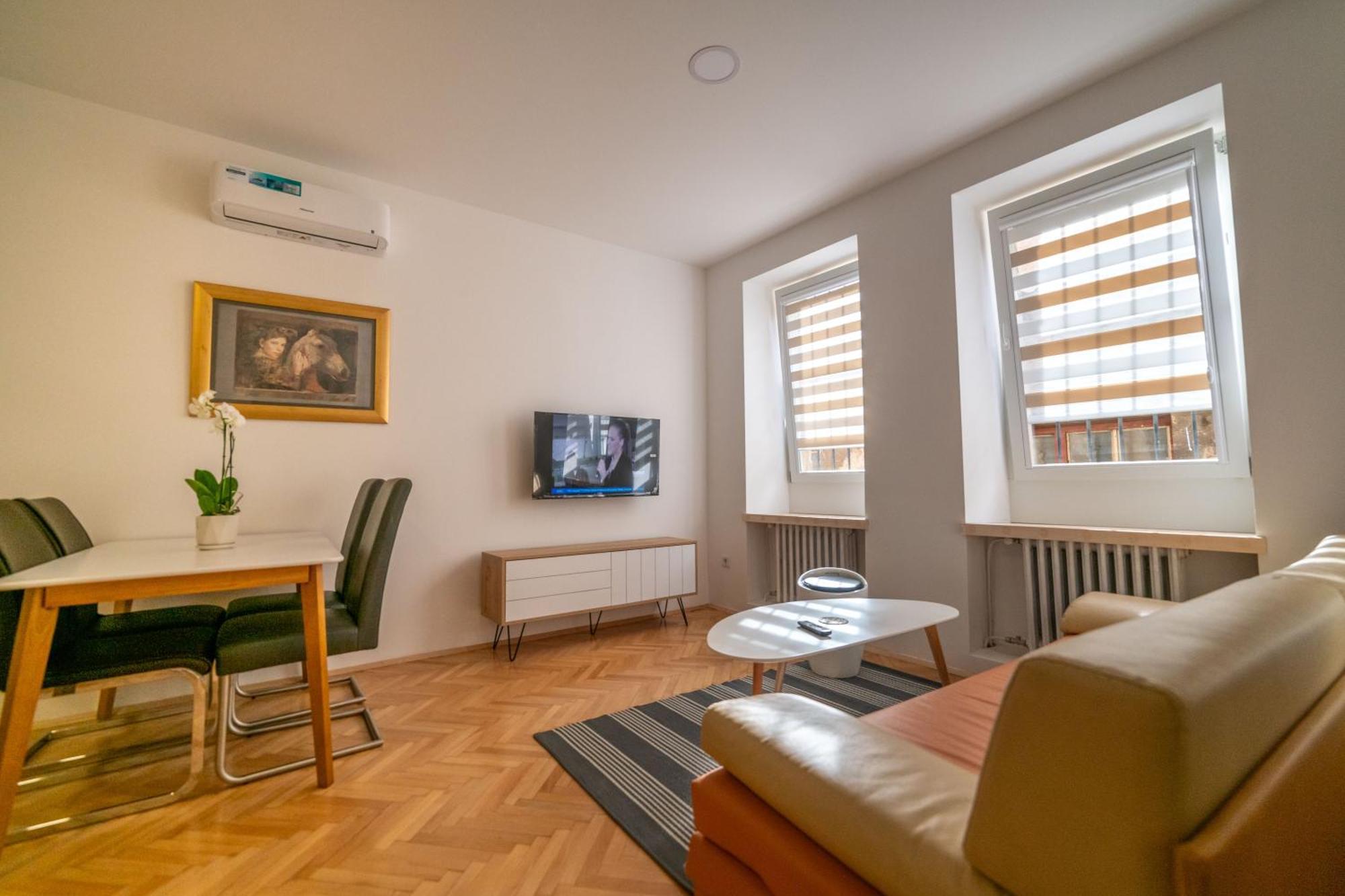 Apartment Four Seasons *